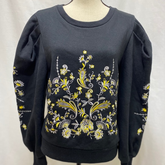 New York & Company Gabrielle Union Sweatshirt - Picture 2 of 8